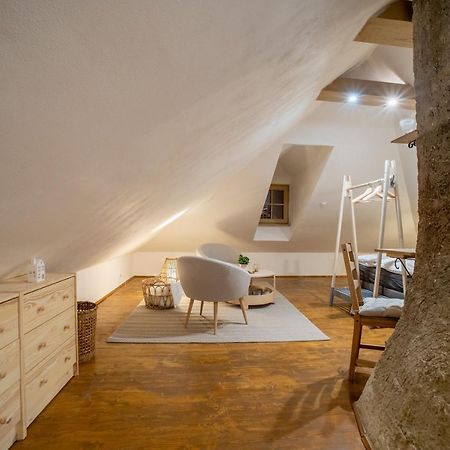 Apartmán Rodný dom Deža Hoffmanna Banská Štiavnica Exterior foto