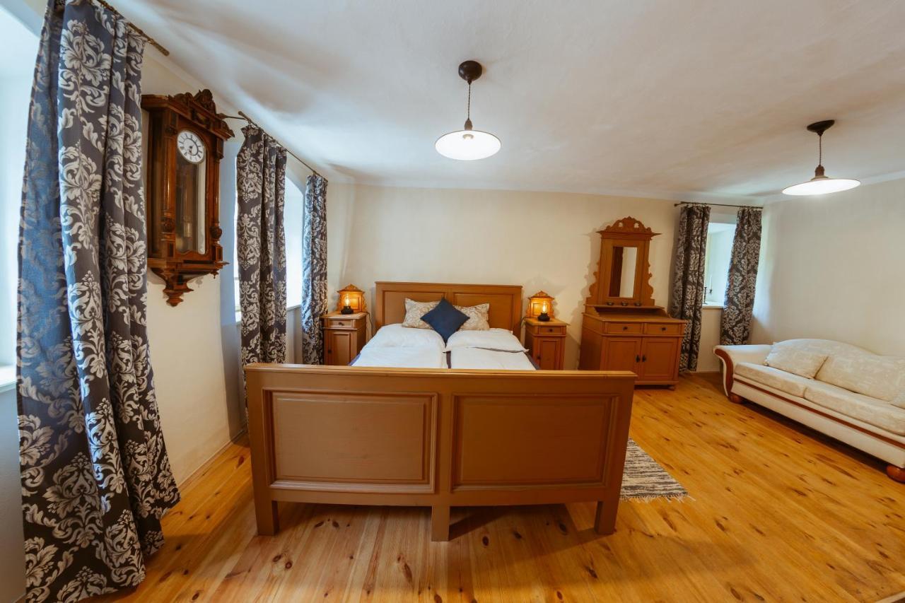 Apartmán Rodný dom Deža Hoffmanna Banská Štiavnica Exterior foto