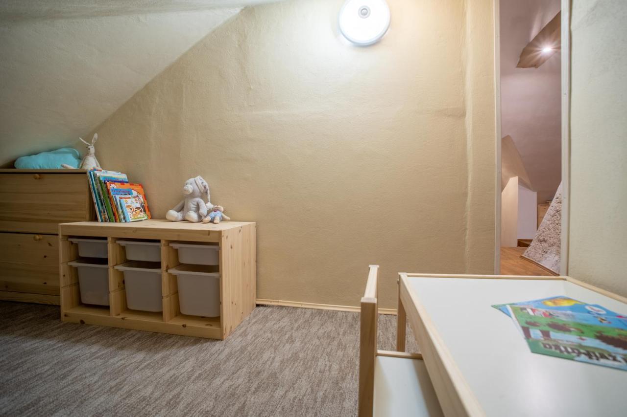 Apartmán Rodný dom Deža Hoffmanna Banská Štiavnica Exterior foto